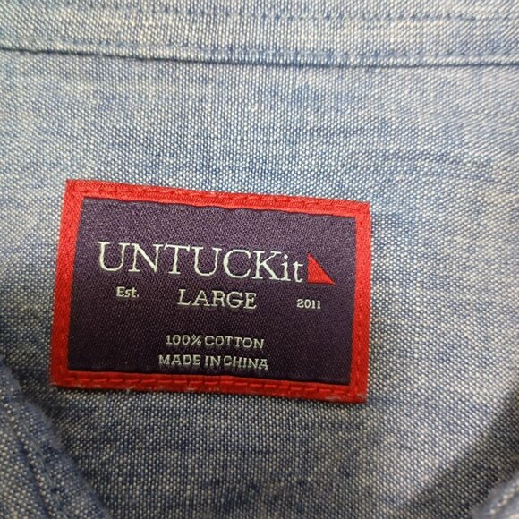 Untuckit Shirt Large Mens Gravner Regular Fit Long Sleeve Chambray 100% Cotton - Picture 2 of 10